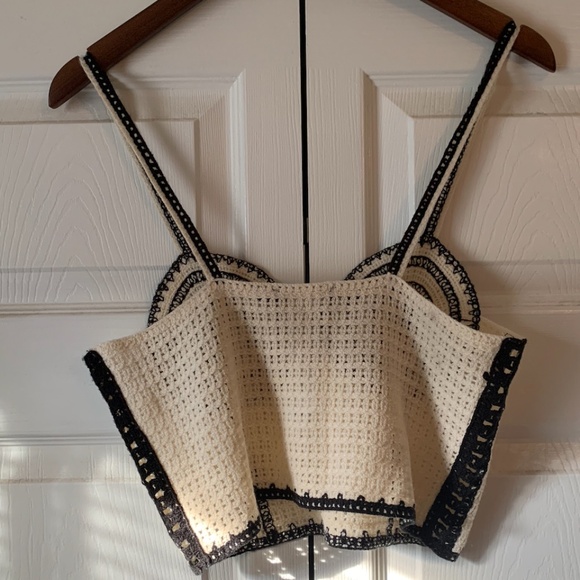 Size Medium Zara Crochet Crop Top - Picture 4 of 13